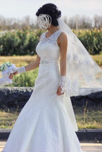 Свадебное платье 40-46 р-р