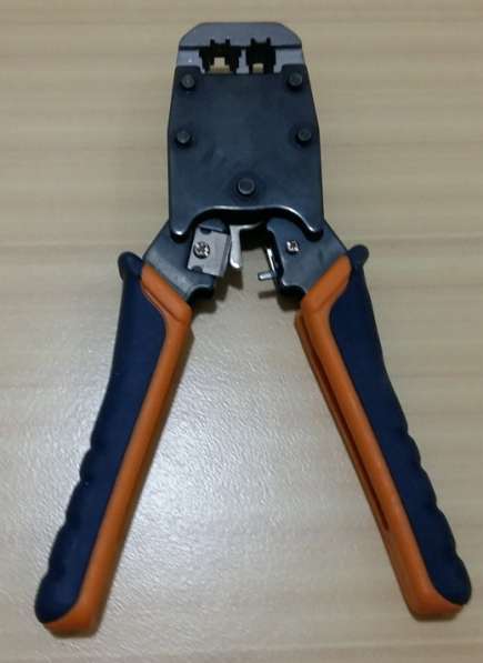 Инструмент клещи кримпер для обжима разъемов сетевого кабеля