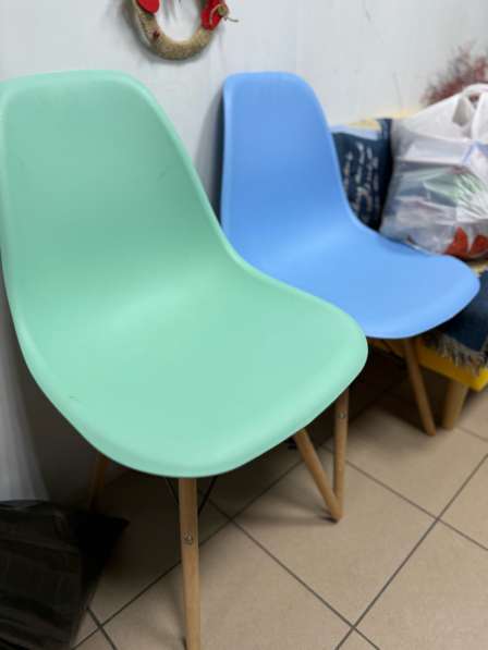 Стулья для студии или кухни