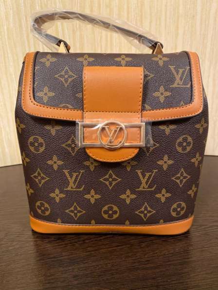 Рюкзак женский Louis Vuitton темно коричневвй