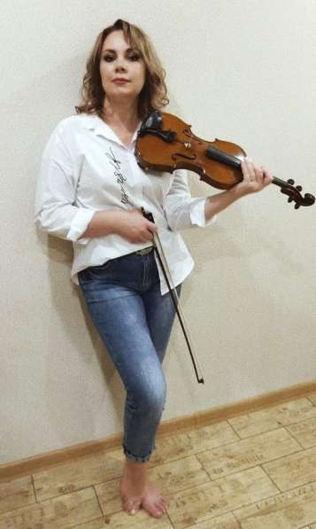 Живая музыка скрипка на свадьбу в Новокубанске