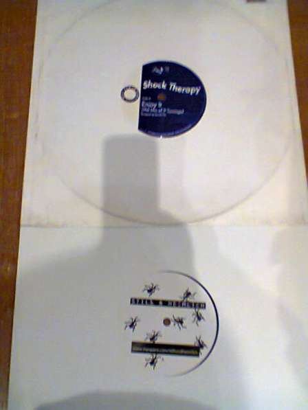 Toshiba Satellite L300-129 Поддон ноутбука в Москве фото 28