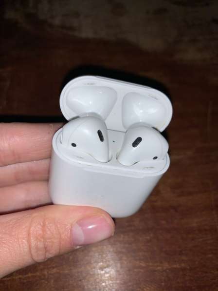 AirPods 1