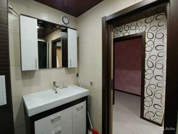Трех комнатная квартира с ванной комнатой под ключ в Каменске-Уральском