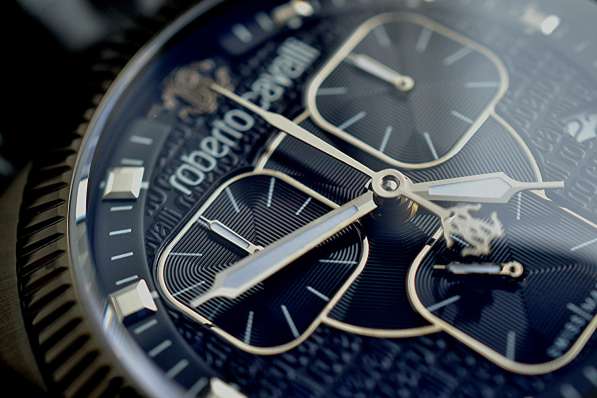Модные часы Roberto Cavalli Swiss Made на крокодиле в Рязани фото 8