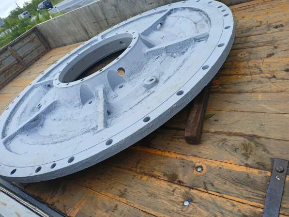 Продам Крышку грунтонасоса Г13