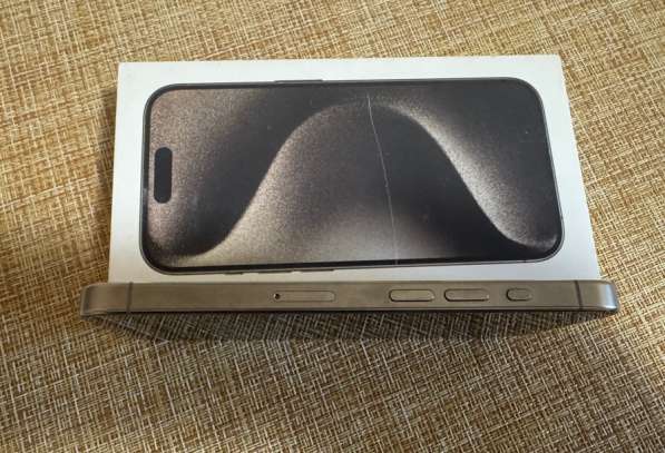 Apple iPhone 15 Pro 128Gb серый титан в Омске фото 4