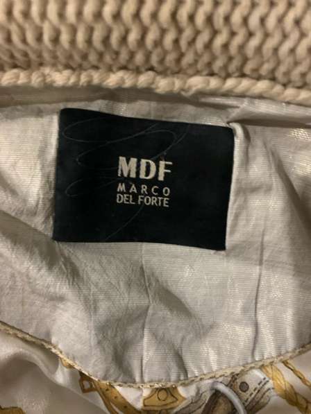 Демисезонная куртка женская Продам в Москве