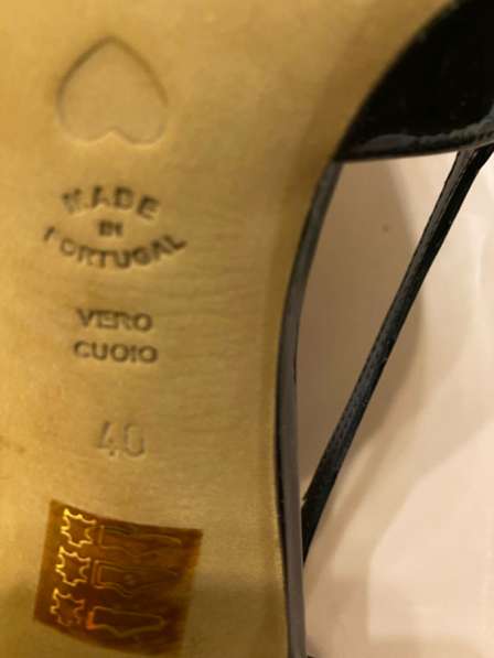 Лодочки. Moschino Cheap в Москве фото 6