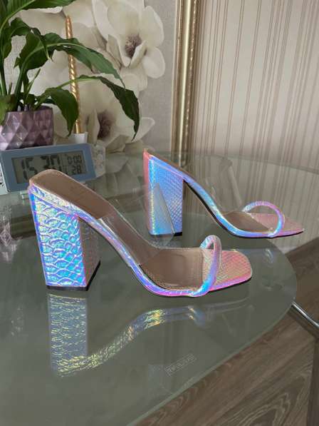 Сабо виниловые