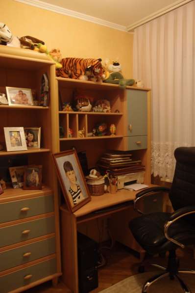 4 комнатная квартира Академика Королева Киевский район в фото 6