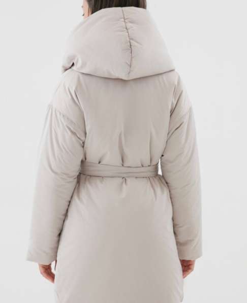 Женский пуховик в Москве