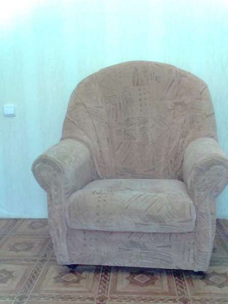 Два кресла б/у в отличном состоянии в Новосибирске