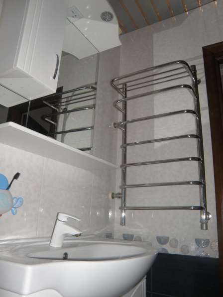 3-комнатная квартира собственник с мебелью и ремонтом в Ростове-на-Дону фото 3