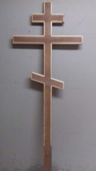 Деревянный крест на могилу в Миассе фото 5