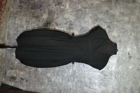 Hugo Boss черное платье р 48 в фото 6