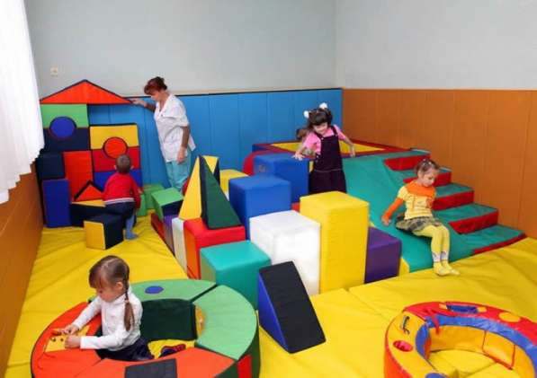 Детский игровой лабиринт, детские игровые комнаты в фото 7