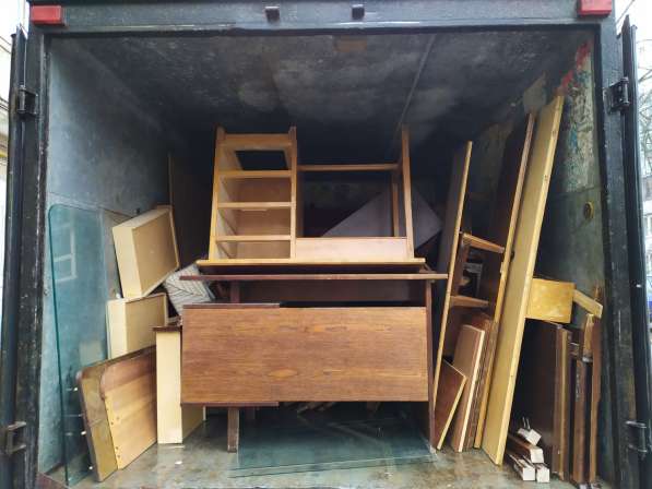 Вывоз строительного мусора, старой мебели, хлама; Демонтаж в Костроме фото 8