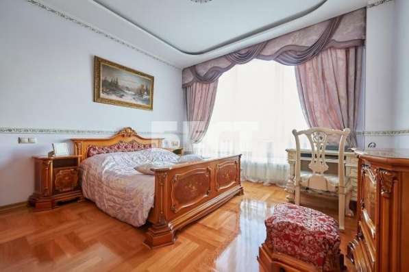Продам трехкомнатную квартиру в Москве. Жилая площадь 126 кв.м. Этаж 6. Дом монолитный. в Москве фото 3