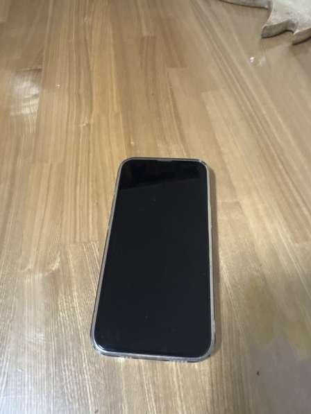 Продаю телефон IPHONE 13 PRO