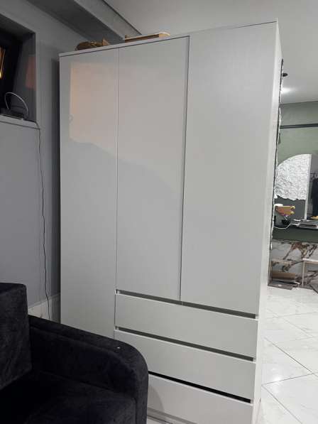 Шкаф в отличном состояние в Геленджике