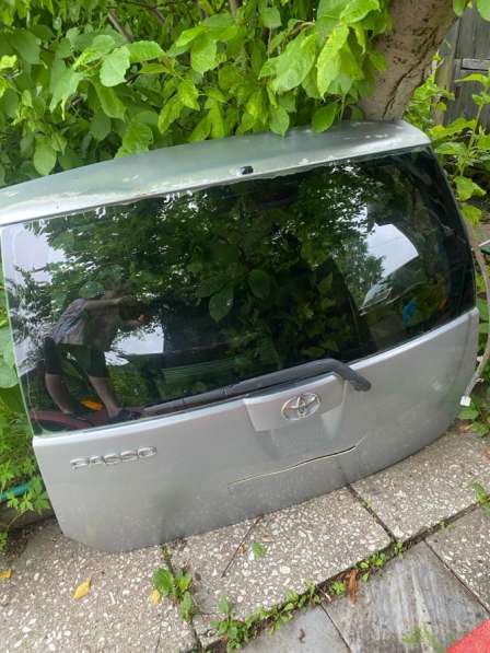 Задняя, багажная дверь TOYOTA PASSO