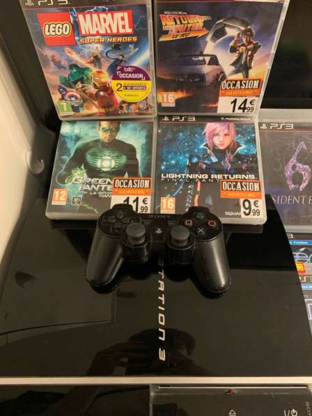 PlayStation 3 + Jeux vidéo et joystick в фото 4