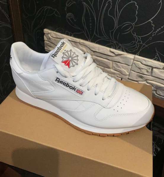 Кроссовки Reebok