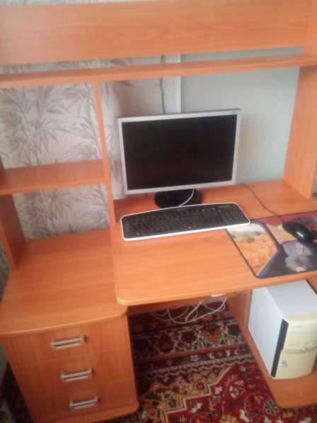 Компьютерный стол в Каменске-Уральском