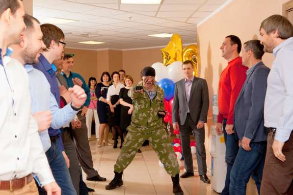 Поздравление с 23 февраля в офисе. в Красноярске фото 5