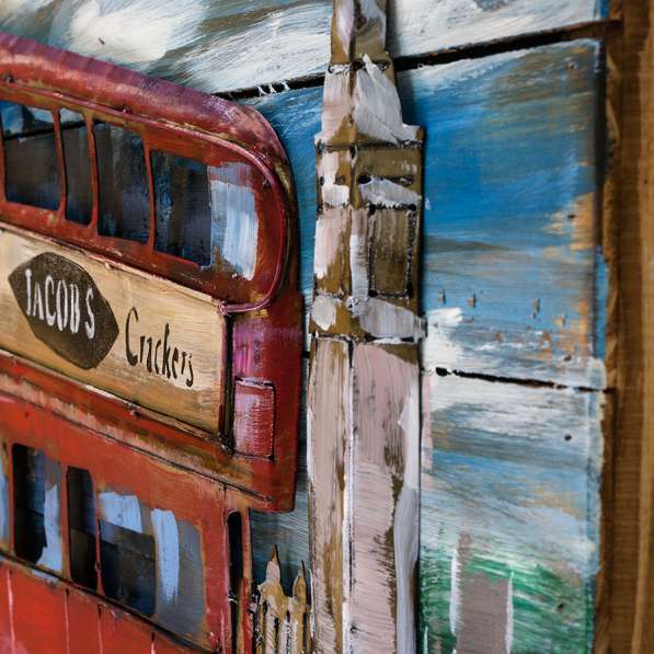 Картина деревянная с металлом Лондонский автобус 90х60 см. в Москве