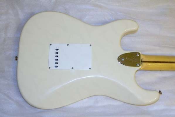 Гитара Fender Stratocaster ST-71 Япония в Ростове-на-Дону