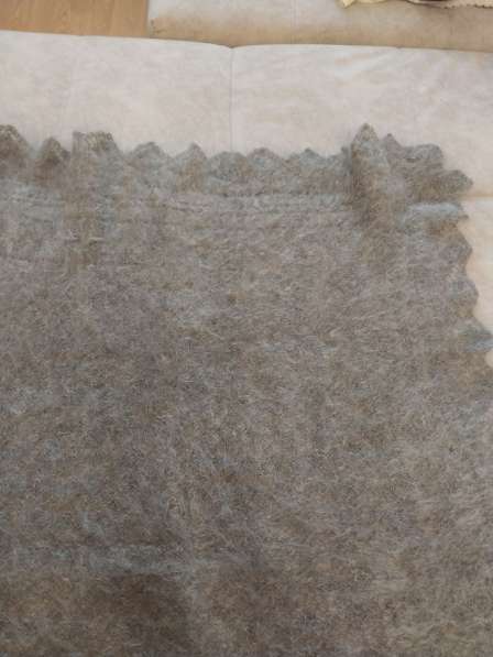 Продам новый пуховый платок размер 110×110 в Пыть-яхе