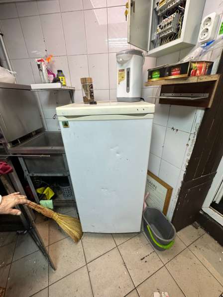 Распродаю всю технику мебель и вывеску в Москве фото 8