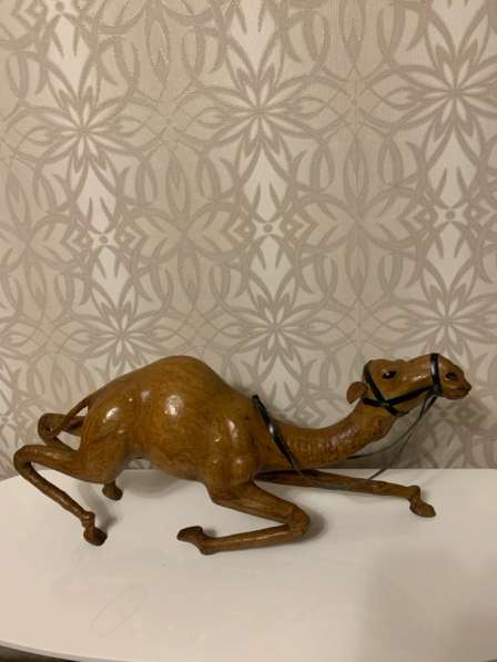 Продается сувенирный верблюд