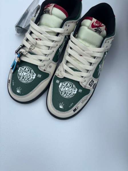Nike dunk low в Москве