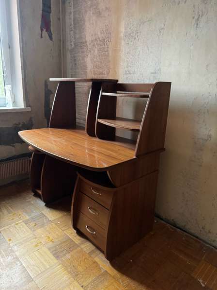 Письменный стол в Москве