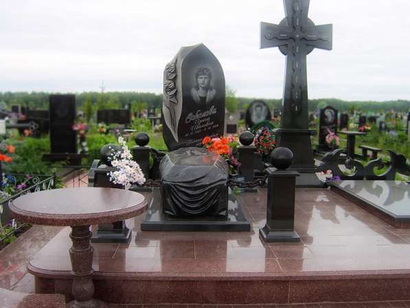 Памятники, мазарные плиты, оградки любой сложности в 