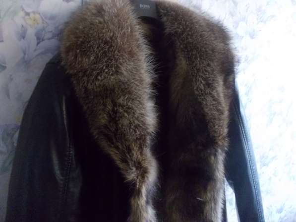 Кожаная куртка с мехом волка в Москве