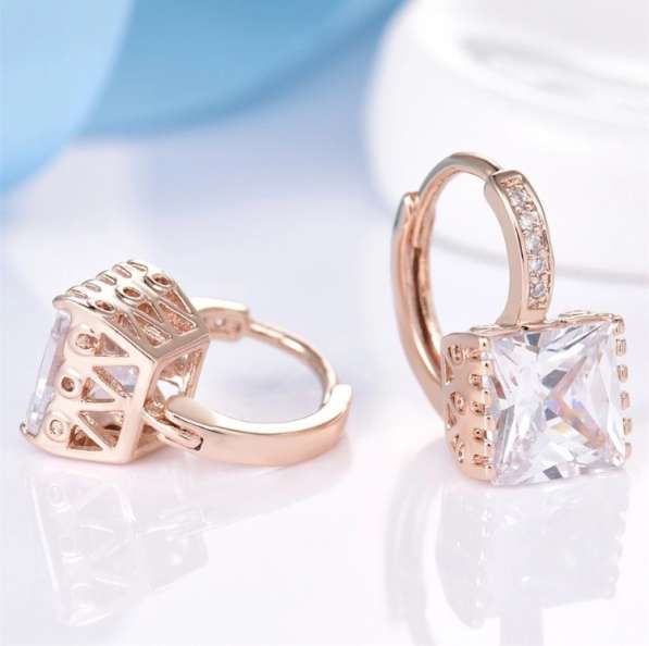 Женские серьги в Москве фото 4