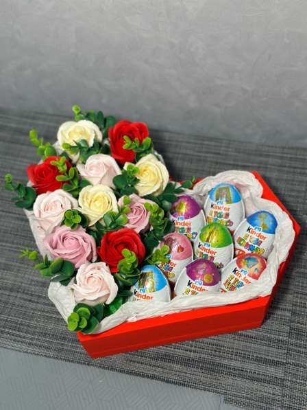 Подарочный набор в пенобоксе. Мыльные розы и цветы из мыла в Санкт-Петербурге фото 4