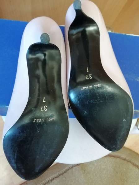 Туфли женские 37 р на каблуке из натуральной кожи в Иркутске фото 8