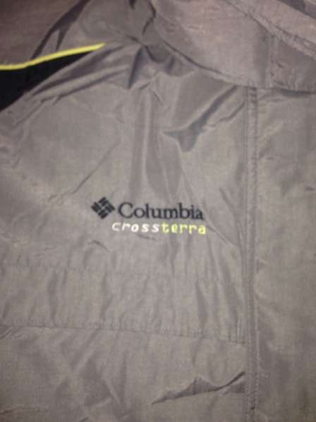 Продам шикарную новую куртку Коламбия теплая размер 52 -54