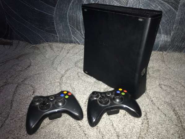 Xbox 360 freebot 2 геймпада