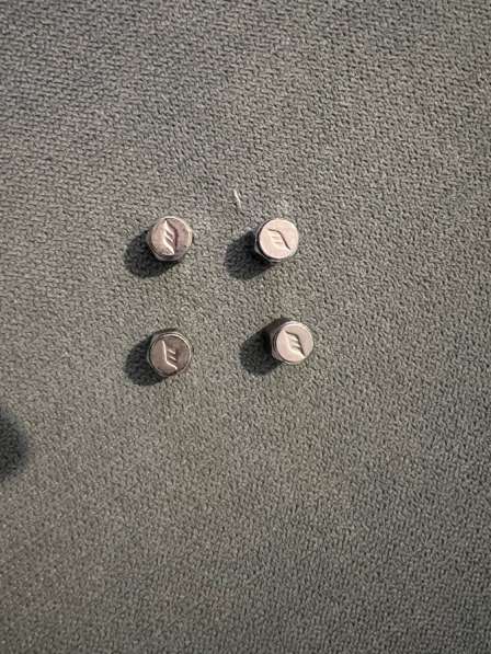 Колпачки на ниппель work