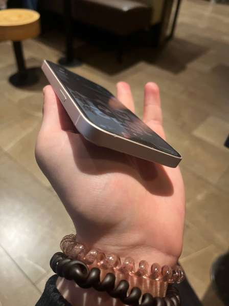 Продам айфон 13 на 256г в Самаре