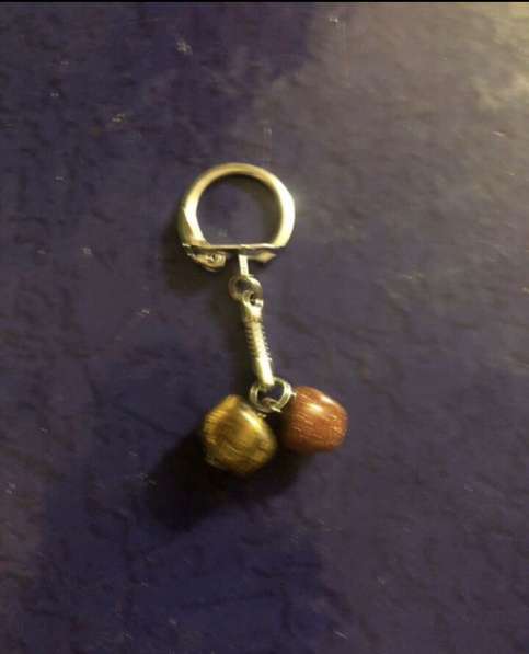 Брелок с натуральным камнем