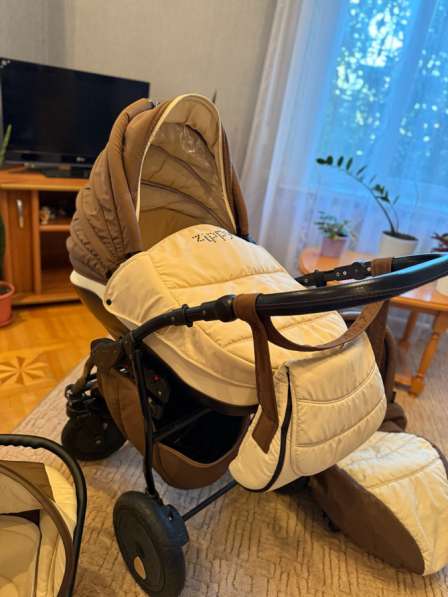 Коляска 3 в 1