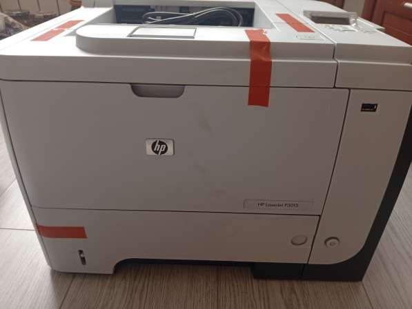Принтер HP 3015 новый с картриджем в Москве фото 3