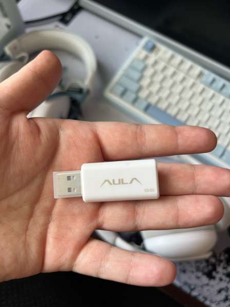Беспроводные игровые наушники Aula s6 в фото 3